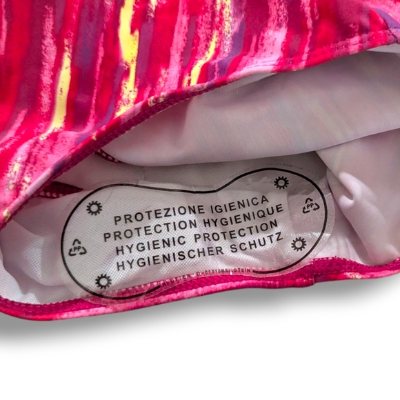 BRAND NEW 3D Flower Decor Single Strap One Piece Swimsuit, SIZE Medium - Picture 4 of 8